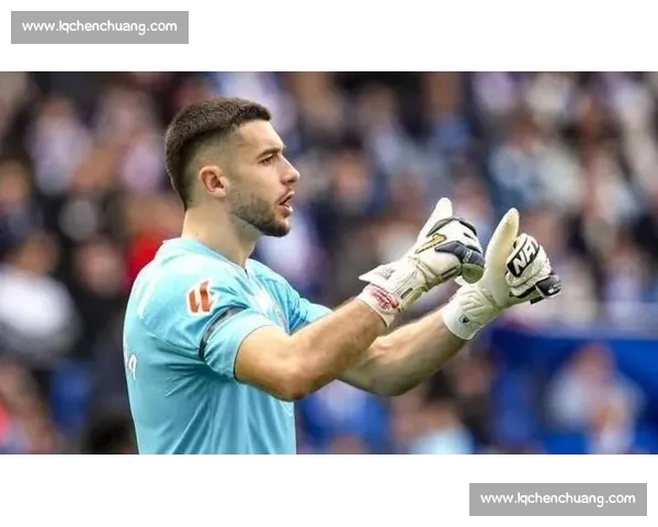 巴萨外租 21 岁门将新星阿斯特拉拉加 加速门将位置年轻化布局